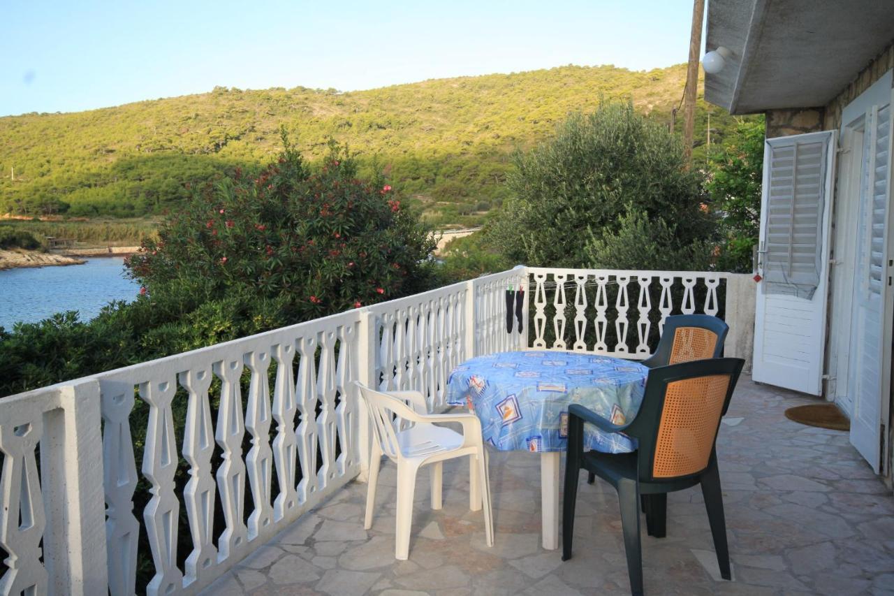 Apartments By The Sea Milna, Vis - 8913 Eksteriør bilde